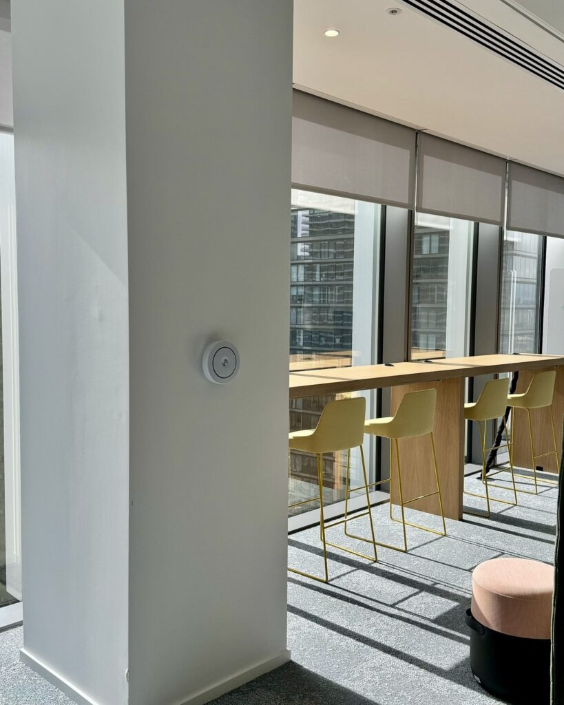 synetica enlink iaq on wall